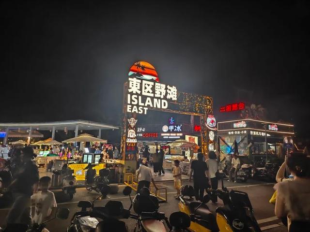 多图直击“滨海浪漫线”！夜游泉州必打卡！