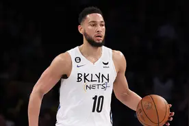 本-西蒙斯：尽管很多人觉得我是总经理 但我真的是控卫图片