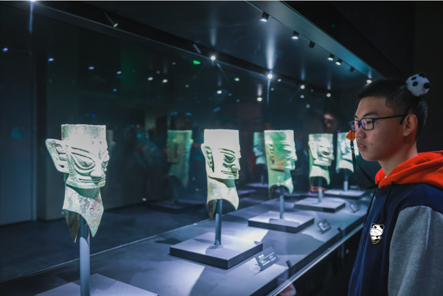 【2026成都冬令营】雪韵蓉趣，嗨玩蜀冬：解锁巴适成都生活！