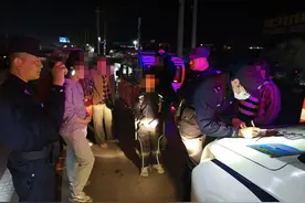 萌娃派出所“吃播”，网友：这么大个盘！图片