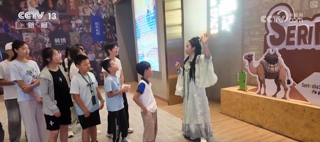 “一键换新”升级体验 景区“链接”电影元素激活跨界新玩法 释放消费强劲活力