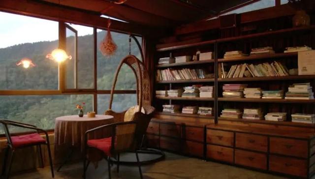 层林尽染，走进保康的秋日诗篇！