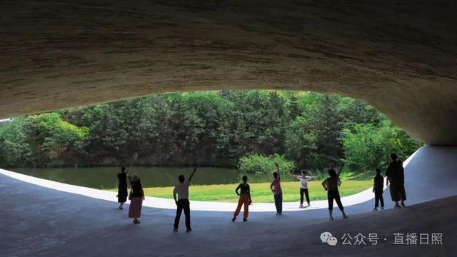 打工暂停！来日照这里，做一回「显眼包」！