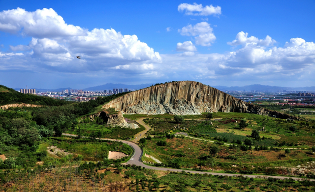 青岛的“马”可不只“神马石”，还有这些……
