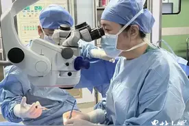 个子超高手指特长?专家：马凡综合征发生在较小年龄，早发现早治疗图片