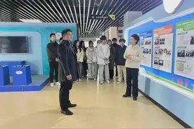 校地联动学宪法 法润心田启新程——淮阴工学院管理工程学院走进淮安区法治宣传教育中心开展主题党日活动图片