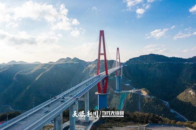 G视觉｜来龙里河大桥上“云端漫步” 邂逅贵州山水画