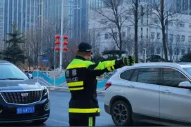 “礼让斑马线  文明你我他”——崂山区文明行为倡议书图片