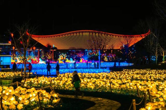 璀璨夺目!北京“天宫灯会”来了!