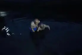 75岁老人勇救86岁落水者 被当地授予“见义勇为公民”图片