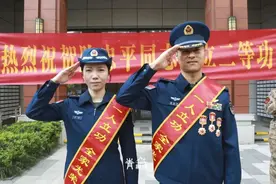 陈忠平、刘欣（武汉夫妻），有喜讯图片