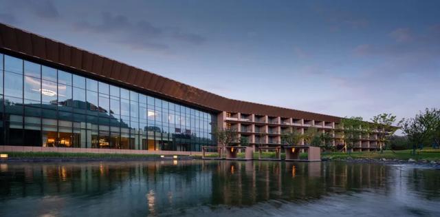 香港，牛首山欢迎您！