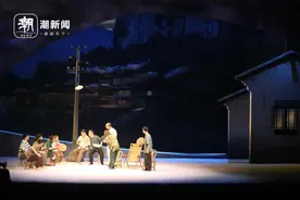 绍剧现代戏《台风眼》首演：剧中的人物就是现实生活中的模样图片
