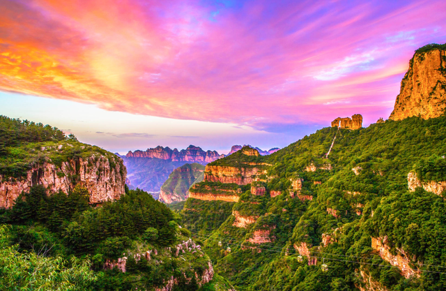 邯郸开行全景观光列车！