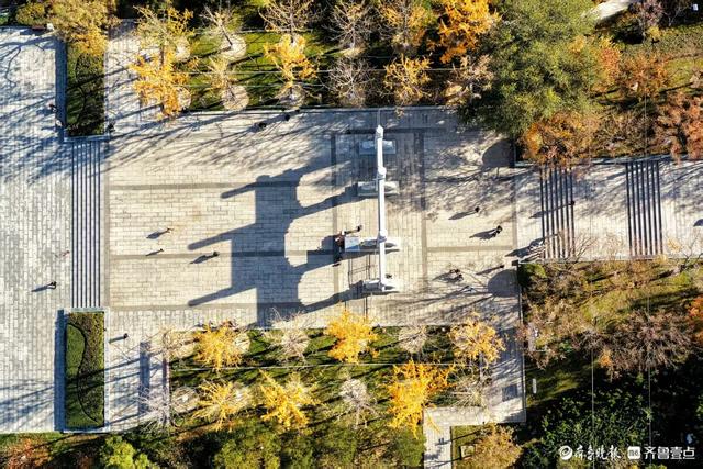 鸟瞰佛慧山进山广场
