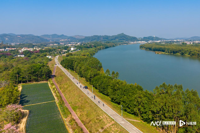 广州增城百公里骑行赛道上，六千骑友阅卷“百千万工程”