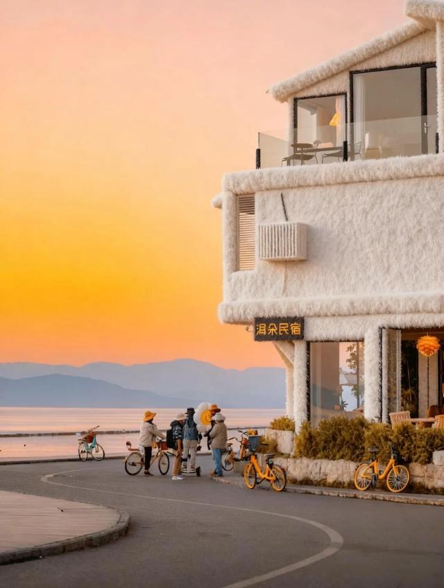 萌化了！大理全城“穿”毛衣~