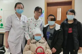 宽仁·特色技术丨重医附二院手术天团妙手解难题，助秀山转诊危重孕产妇闯过生死关图片