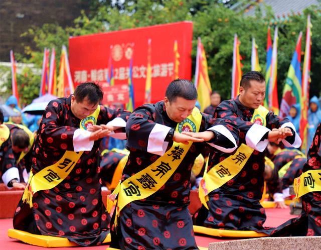 赊店古镇秋祭关公 文旅节庆激活商机