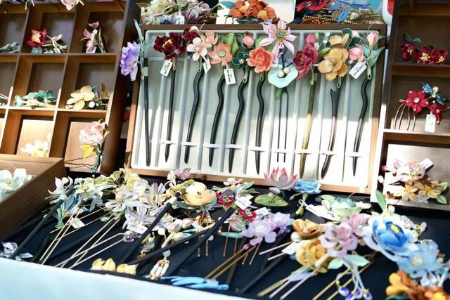 秋色满城 历下有约丨大明湖国庆中秋游园会邀你畅玩五大市集