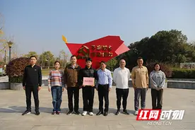 湖南铁科职院优秀毕业生捐赠万元奖励学弟学妹图片