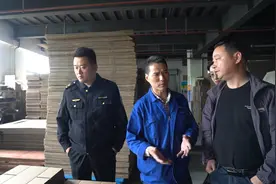 打响塘栖枇杷“身份保卫战”，杭州塘栖严查枇杷违规包装图片