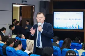高考体检陆续开启，眼科专家提醒，报考有视力要求专业须提前准备图片