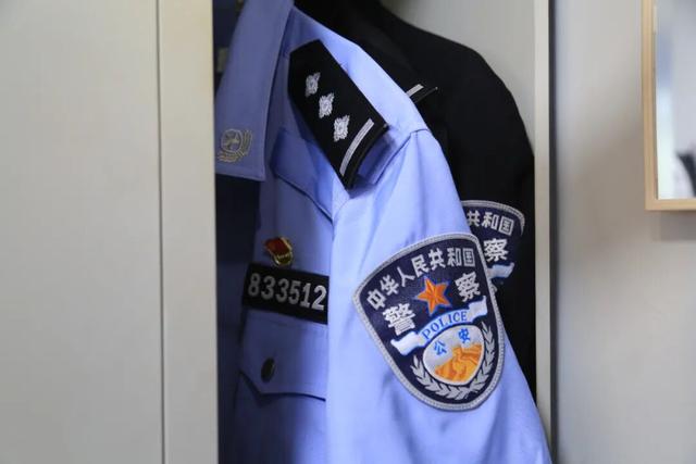 交警大队中队长执法现场被撞牺牲，生命定格在37岁