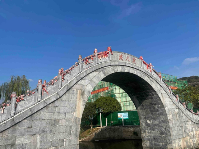 主流媒体看枞阳 | 多家媒体关注枞阳浮山