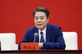 南阳市市长路红卫：努力让“中国碗”盛更多“南阳粮”图片