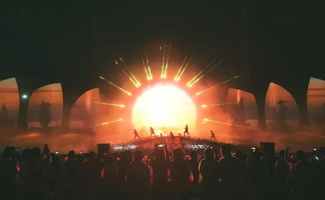 就在明晚！就在东夷小镇！好客山东贺年会！还有独家惊喜！