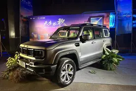 17.98万元起，全新BJ40城市猎人版济南站正式上市图片