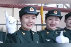 英姿飒爽！女仪仗兵入队10年展示“中国排面”图片