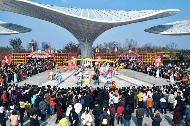 成都灯会集体官宣，期待值拉满~