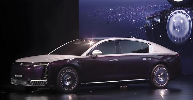 L3专用牌照上车，重庆发出国内首张，北京连发三张，消费者下个月就能体验