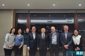 澳大利亚弗林德斯大学一行到大连东软信息学院访问交流图片