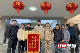 雪夜，他因多看一眼救下4人！醴陵小伙张豪鑫还有这个身份图片