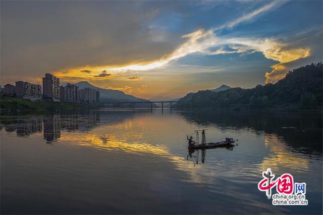 水墨洪江：藏在雪峰余脉里的灵秀(组图)