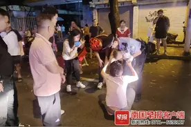 南宁2岁男童被异物卡喉昏迷，警民接力急救！这个方法，要学！图片