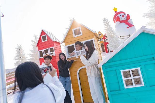 不用去尔滨！高明盈香森林雪国即将上线，户外也能玩真雪