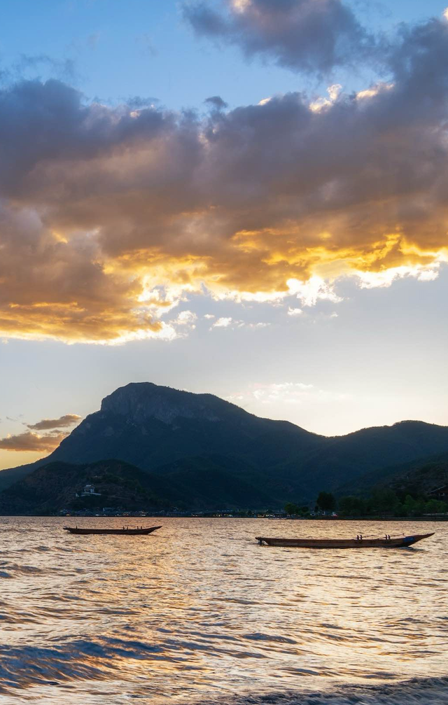 限定美景 | City Walk 腻了？盐源为你准备了一场“Lake Walk”