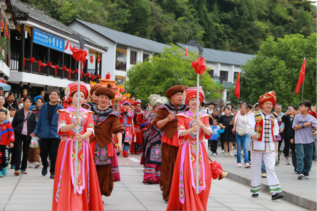省属国企 共建支点丨湖北文旅集团：打好“三张牌”，建设世界级文化旅游目的地