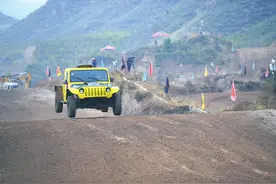 黄河英雄会汽车越野挑战赛图片