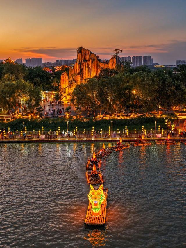 冬游开封必看！汴河游船三大航线+船型指南~