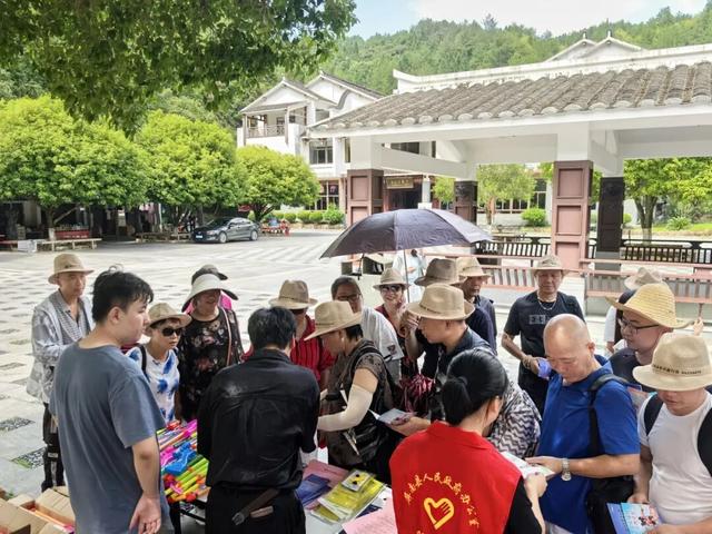 屏南：把网络安全知识“搬进”景区，游客点赞！