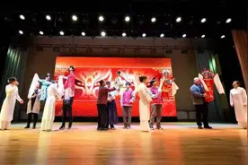 莱西木偶亮相青岛九中，非遗魅力征服中外学子图片