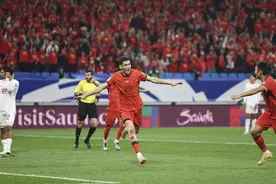 啊啊啊！2：1，国足终于赢了图片