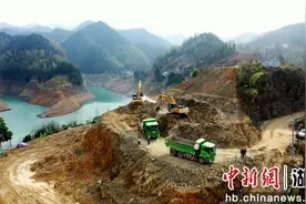 湖北通城：引青济隽工程建设正酣图片