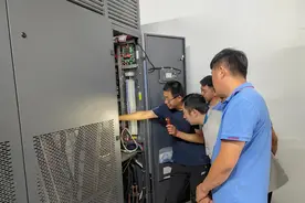 泰安联通云网中心开展通信机房精密空调维护培训图片