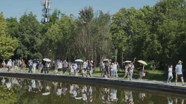 万人同游 乐享仙山 | 龙虎山景区迎万人系列团，人气火爆！